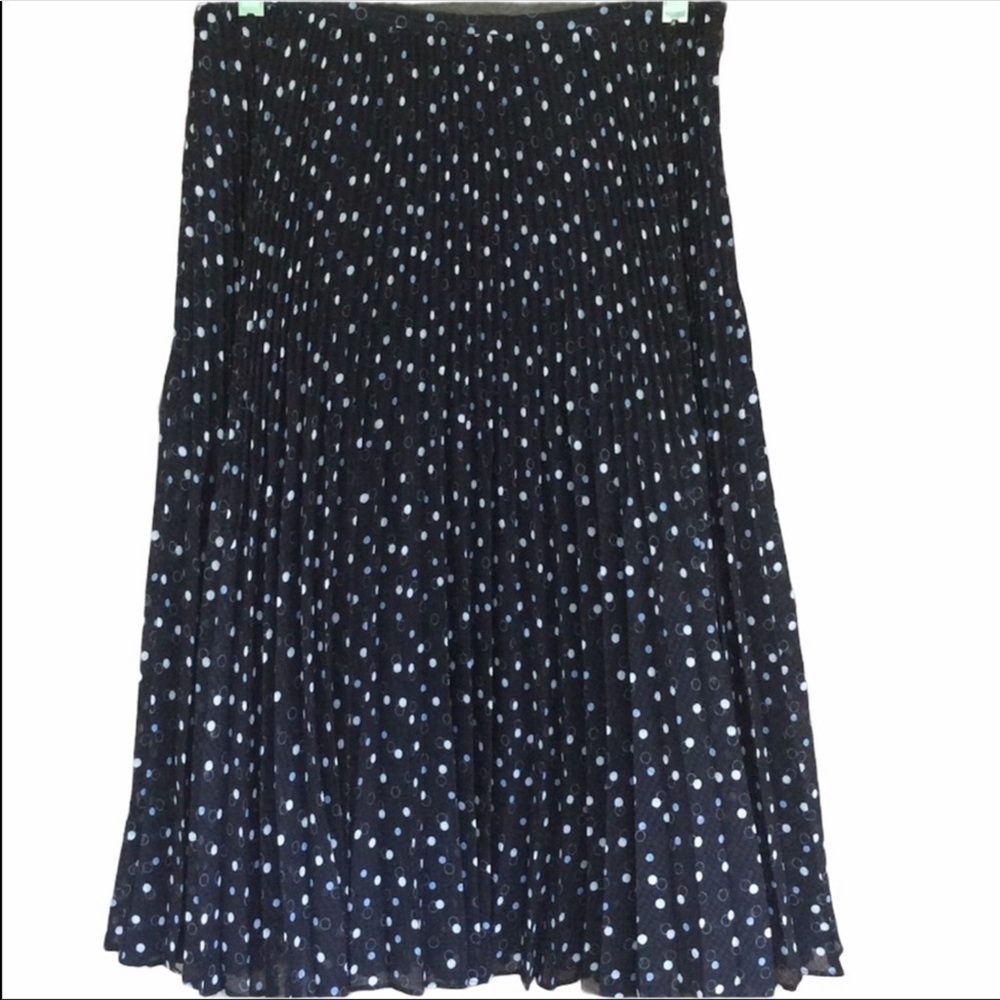 ❌SALE ❌ Talbots Polka Dotted Pleated Skirt